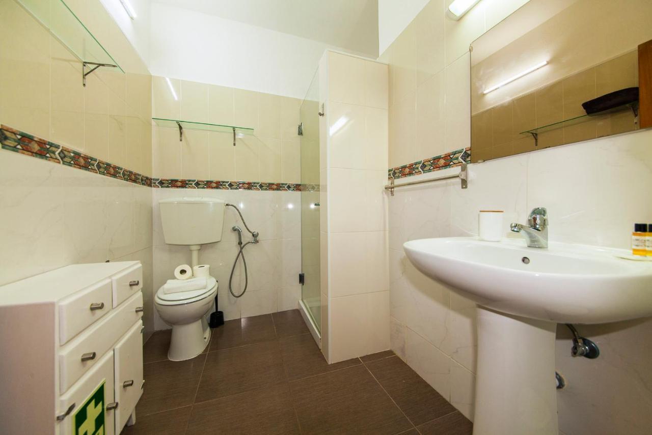Apartamento de 60 m2 com 2 quarto Lagos Exterior foto